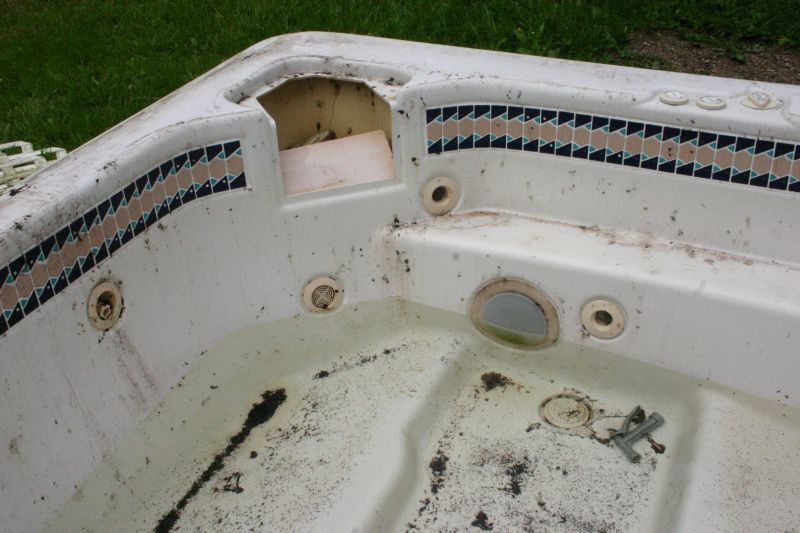 Hot Tub / Spa Removal